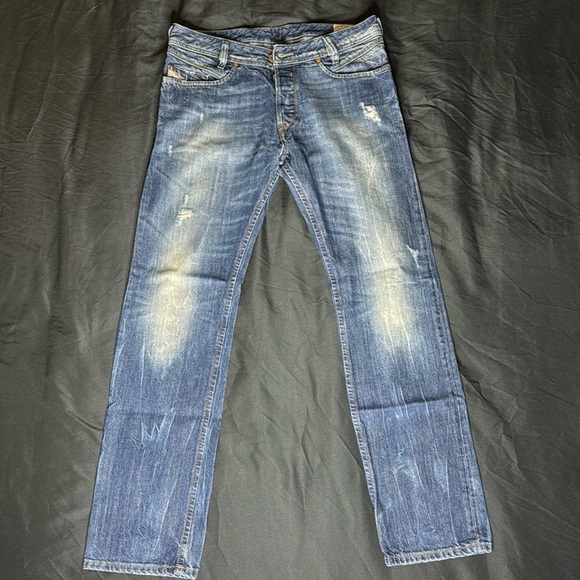 Diesel Blue Jeans Style Iakop regular-slim tapered size 29 inseam 30